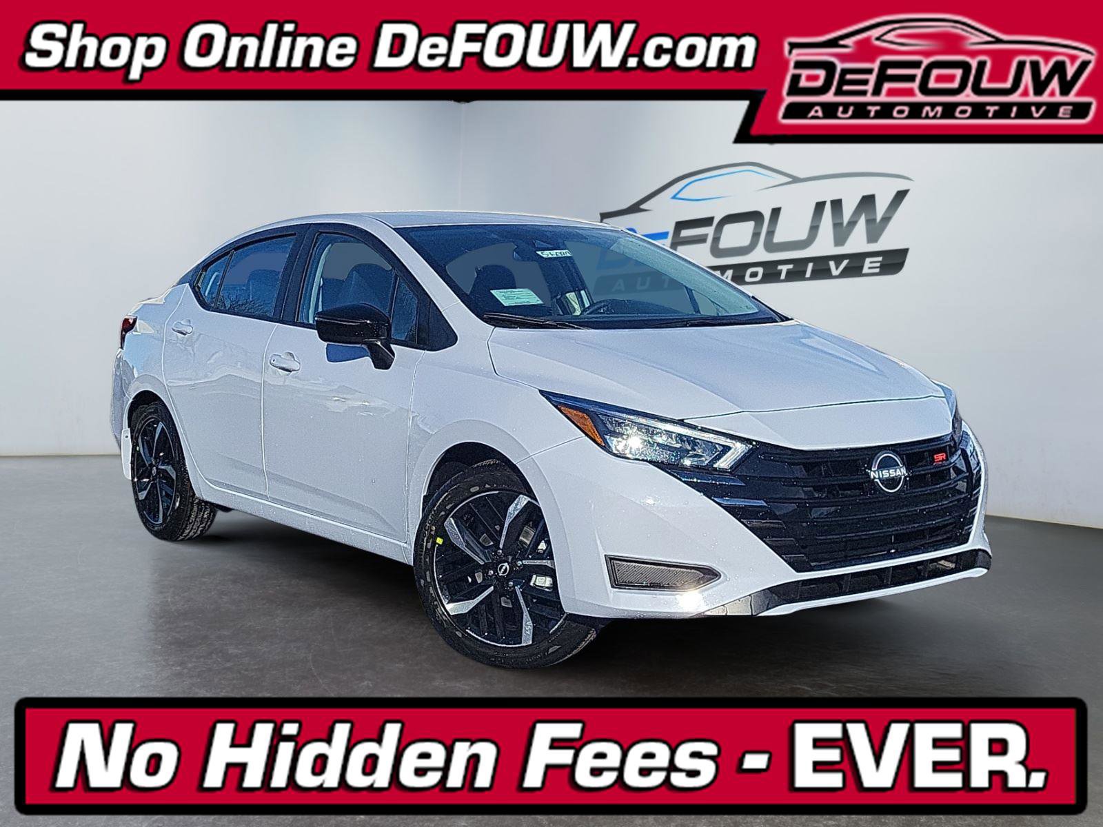 New 2025 Nissan Versa SR w/ Trunk Package image 1