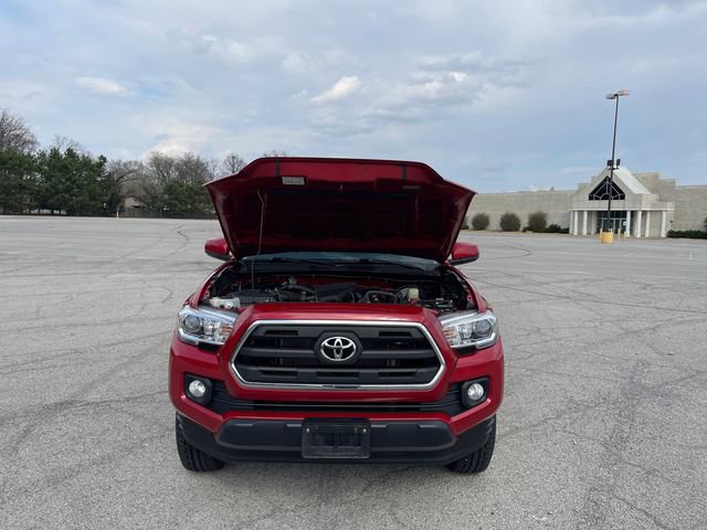 Used 2016 Toyota Tacoma SR5 image 16