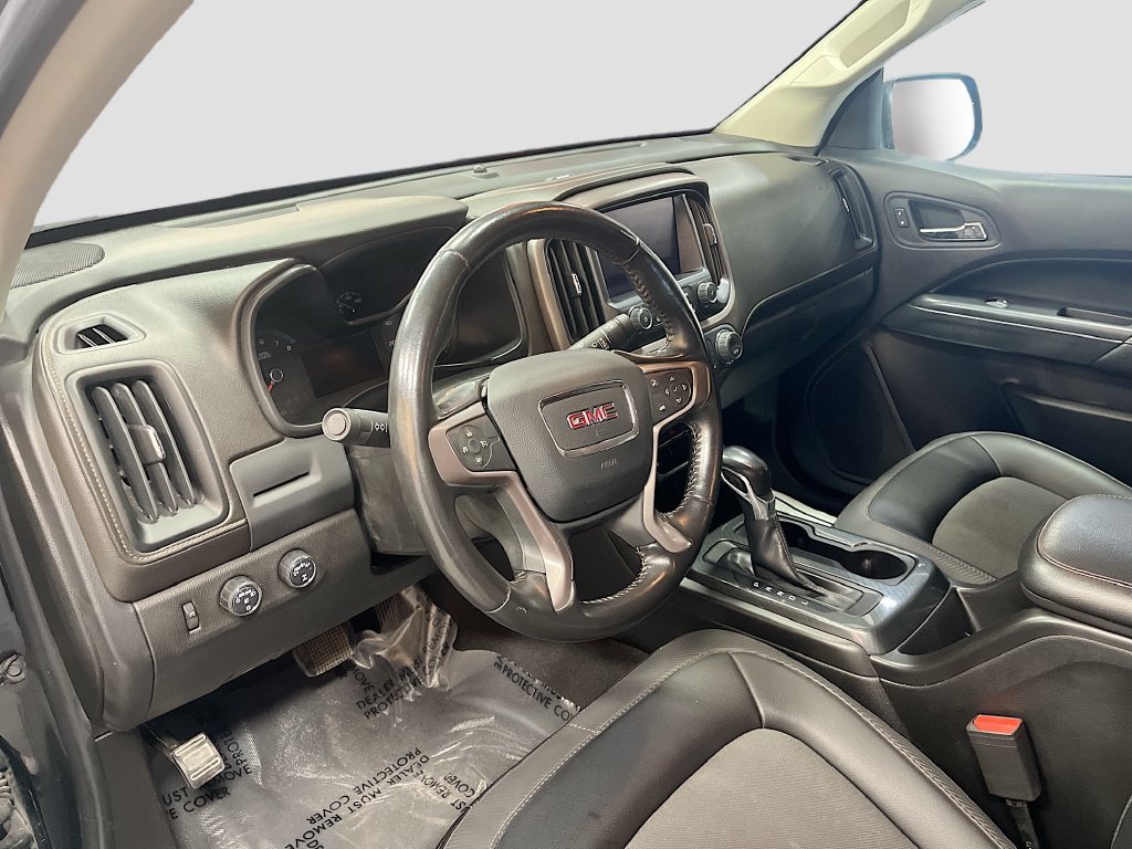 Used 2022 GMC Canyon AT4 w/ Trailering Package AWD/4WD image 9