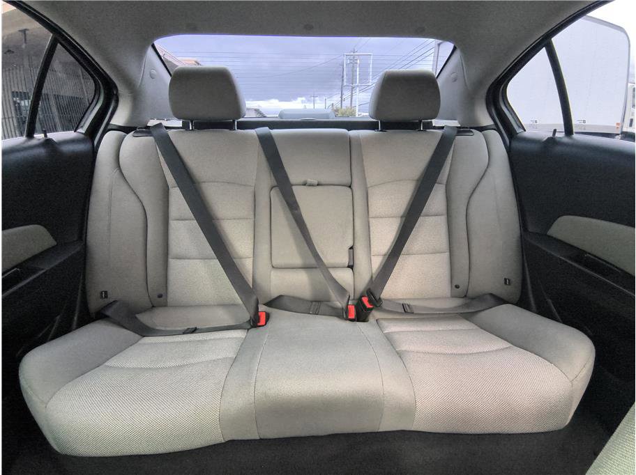 Used 2015 Chevrolet Cruze LT FWD image 7
