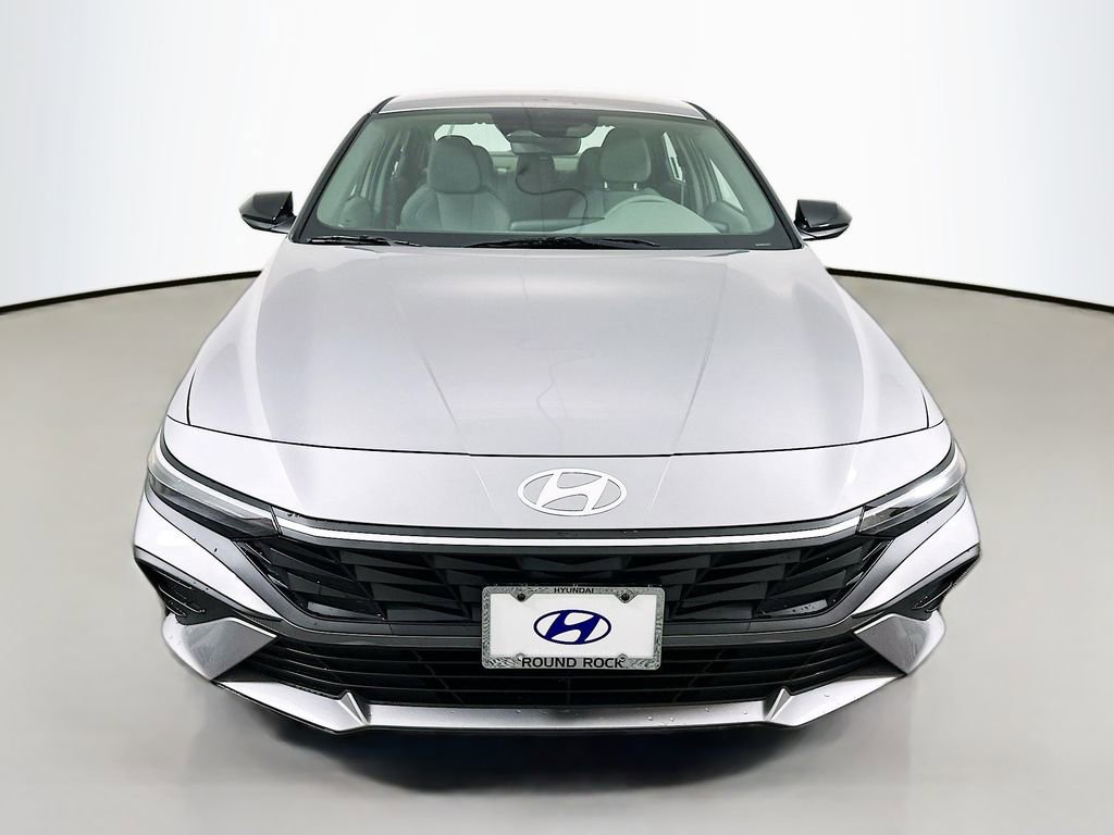 New 2026 Hyundai Elantra Sport image 2