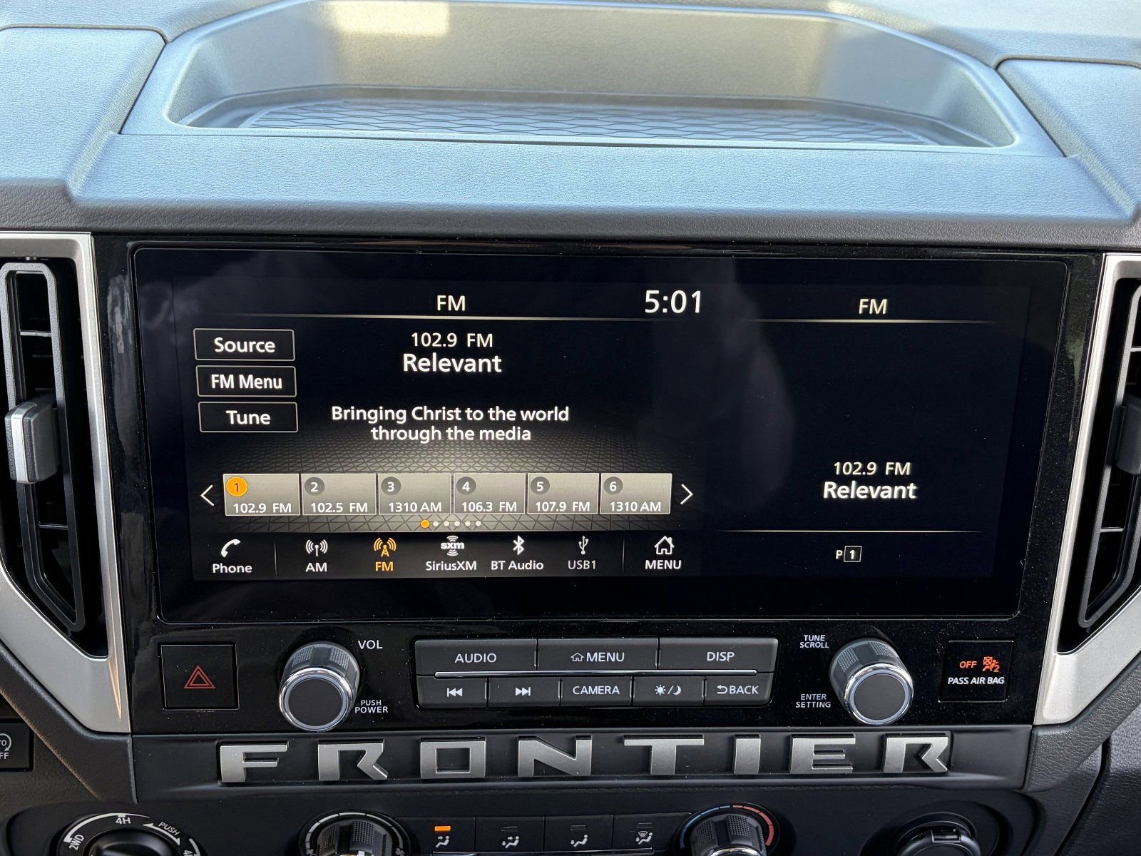 New 2026 Nissan Frontier SV w/ Tow Package AWD/4WD image 28