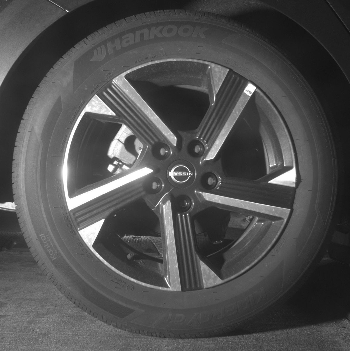 Used 2025 Nissan Sentra SV image 15