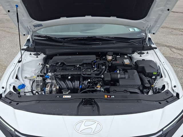 New 2026 Hyundai Elantra Sport FWD image 20