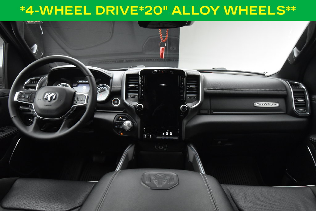 Used 2025 RAM 1500 Laramie AWD/4WD image 3