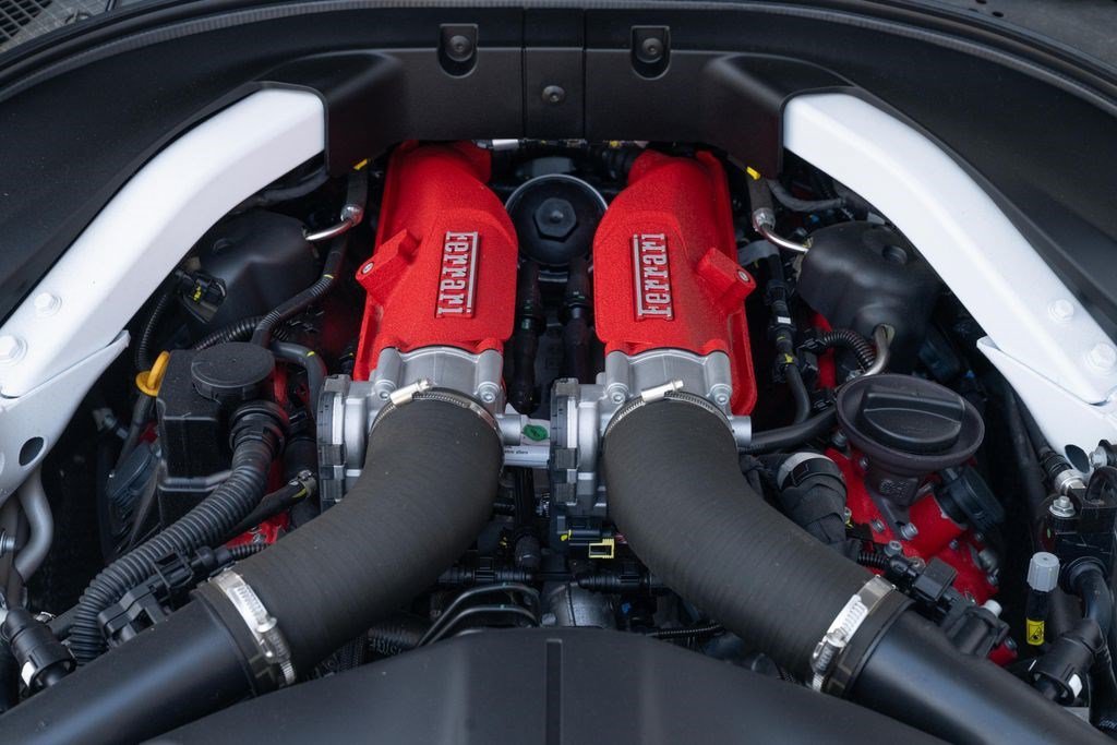 Used 2024 Ferrari Roma Spider RWD image 14