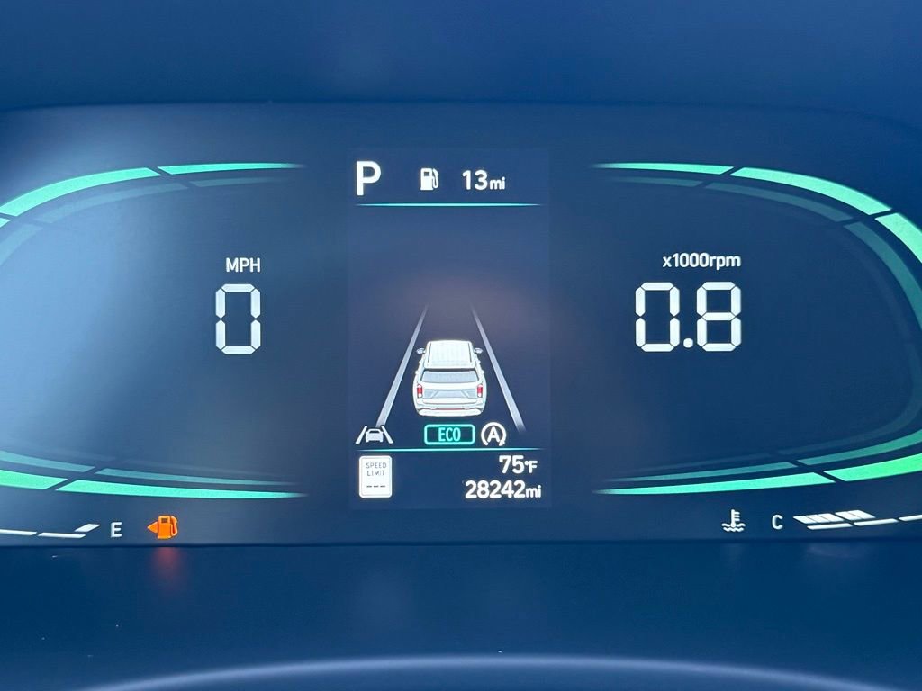 Used 2023 Hyundai Palisade SEL image 27