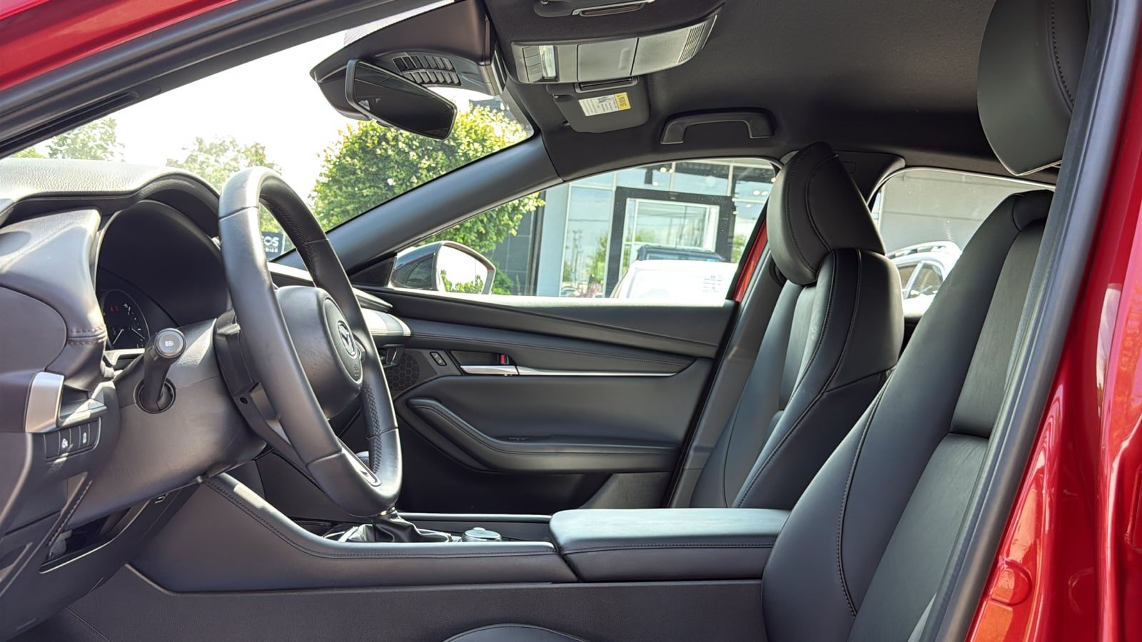 Certified 2025 MAZDA MAZDA3 s Sport FWD image 10