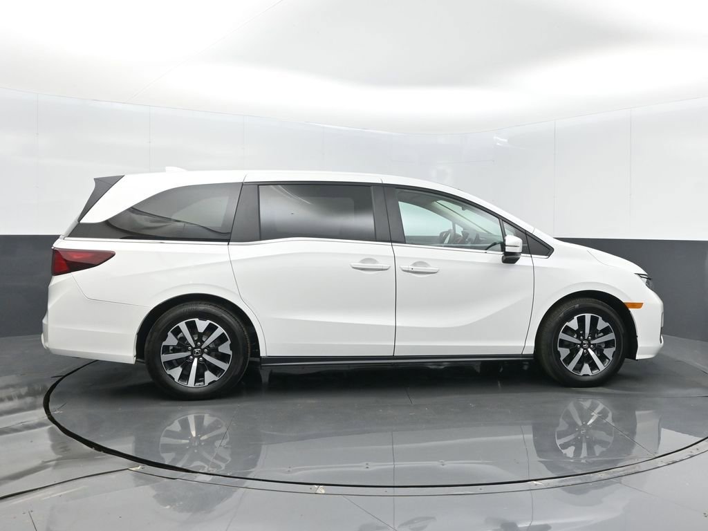 Certified 2026 Honda Odyssey EX-L image 25