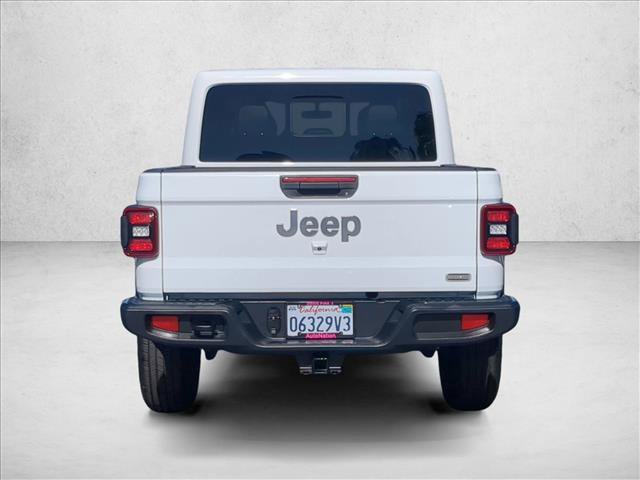 Used 2022 Jeep Gladiator Overland w/ Popular Equipment Package AWD/4WD image 7