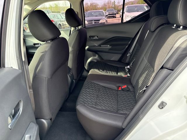 Used 2021 Nissan Kicks SV image 19