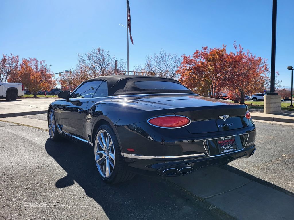 Used 2023 Bentley Continental GT Azure image 6