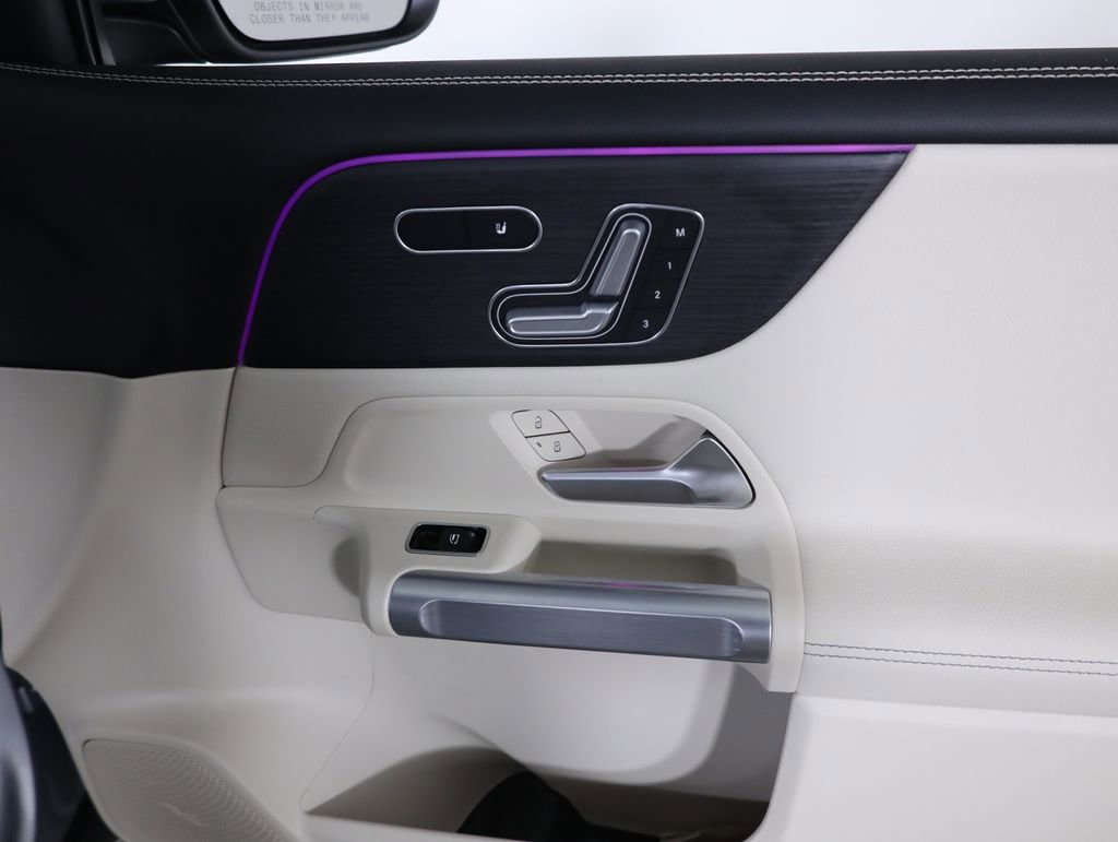 Certified 2026 Mercedes-Benz GLB 250 4MATIC image 60