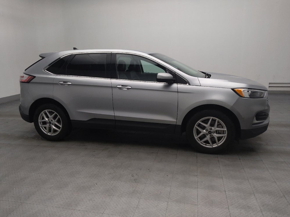 Used 2023 Ford Edge SEL image 11