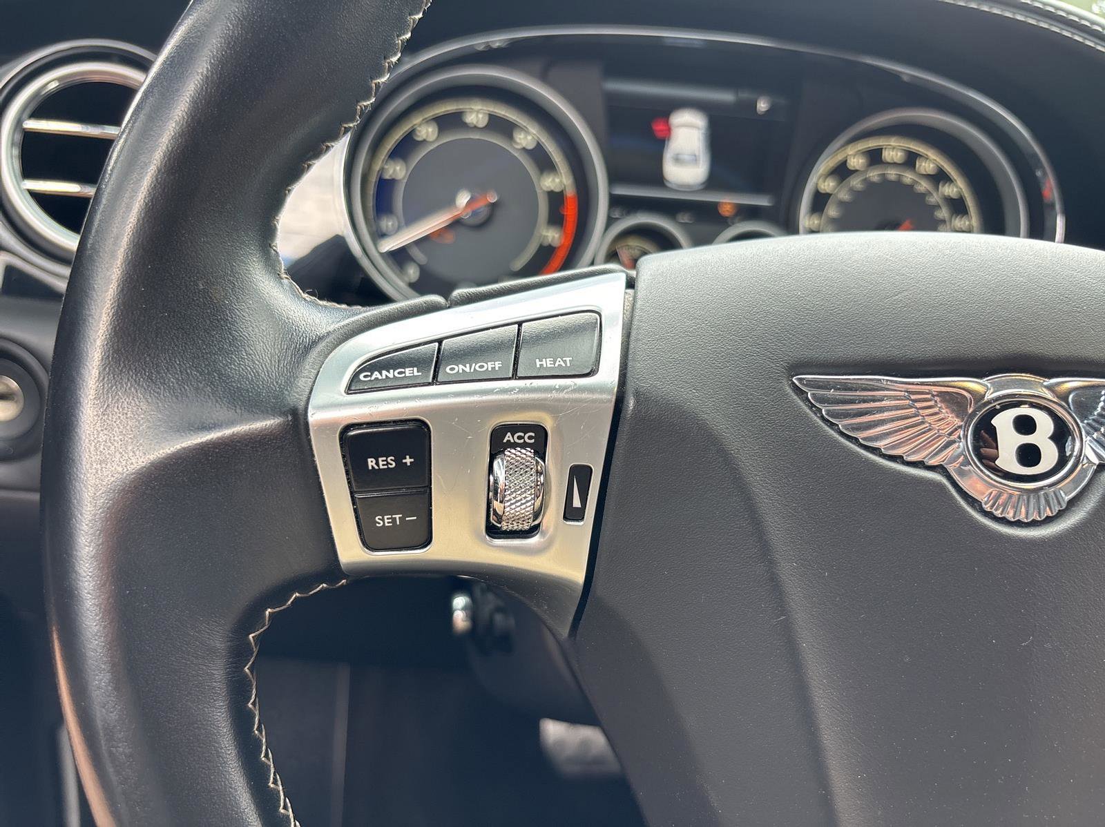 Used 2014 Bentley Flying Spur W12 image 21