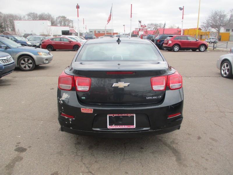Used 2015 Chevrolet Malibu LT w/ Power Convenience Package FWD image 5