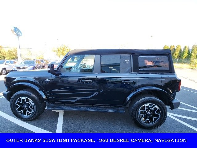 Used 2023 Ford Bronco Outer Banks image 6