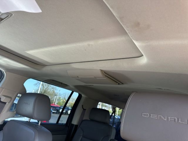 Used 2018 GMC Yukon XL Denali w/ Denali Ultimate Package AWD/4WD image 13
