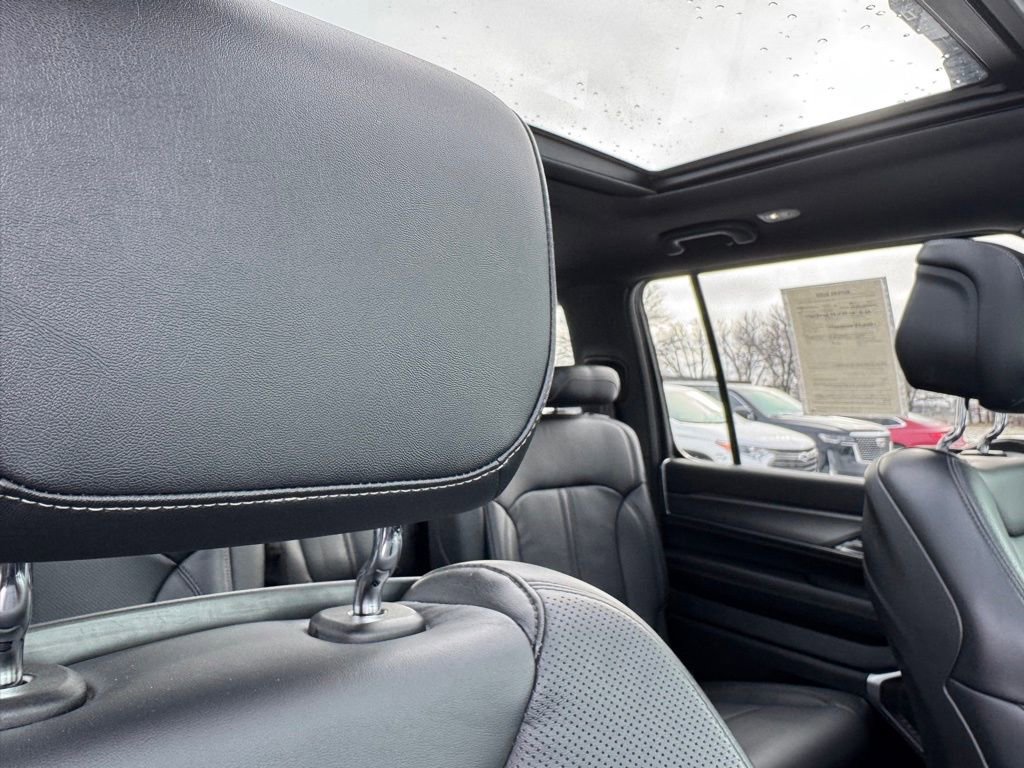 Used 2024 Jeep Wagoneer Series II image 31