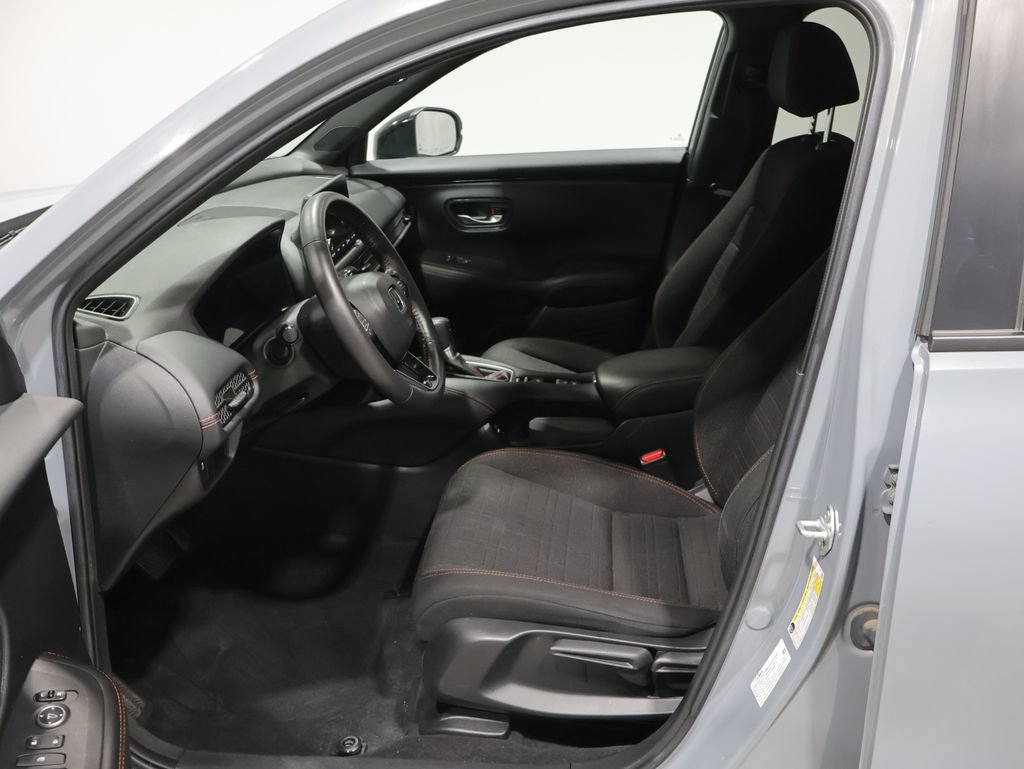 Used 2024 Honda HR-V Sport image 10