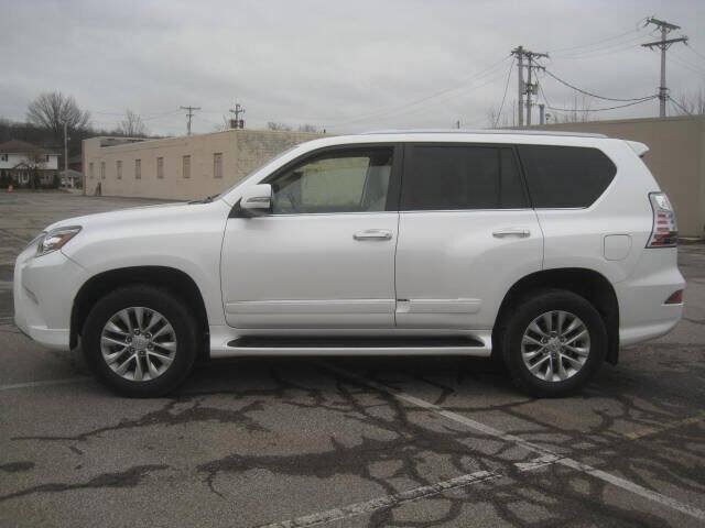 Used 2015 Lexus GX 460 w/ Premium Package AWD/4WD image 8