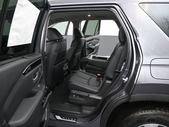 New 2025 Honda Pilot EX-L image 7