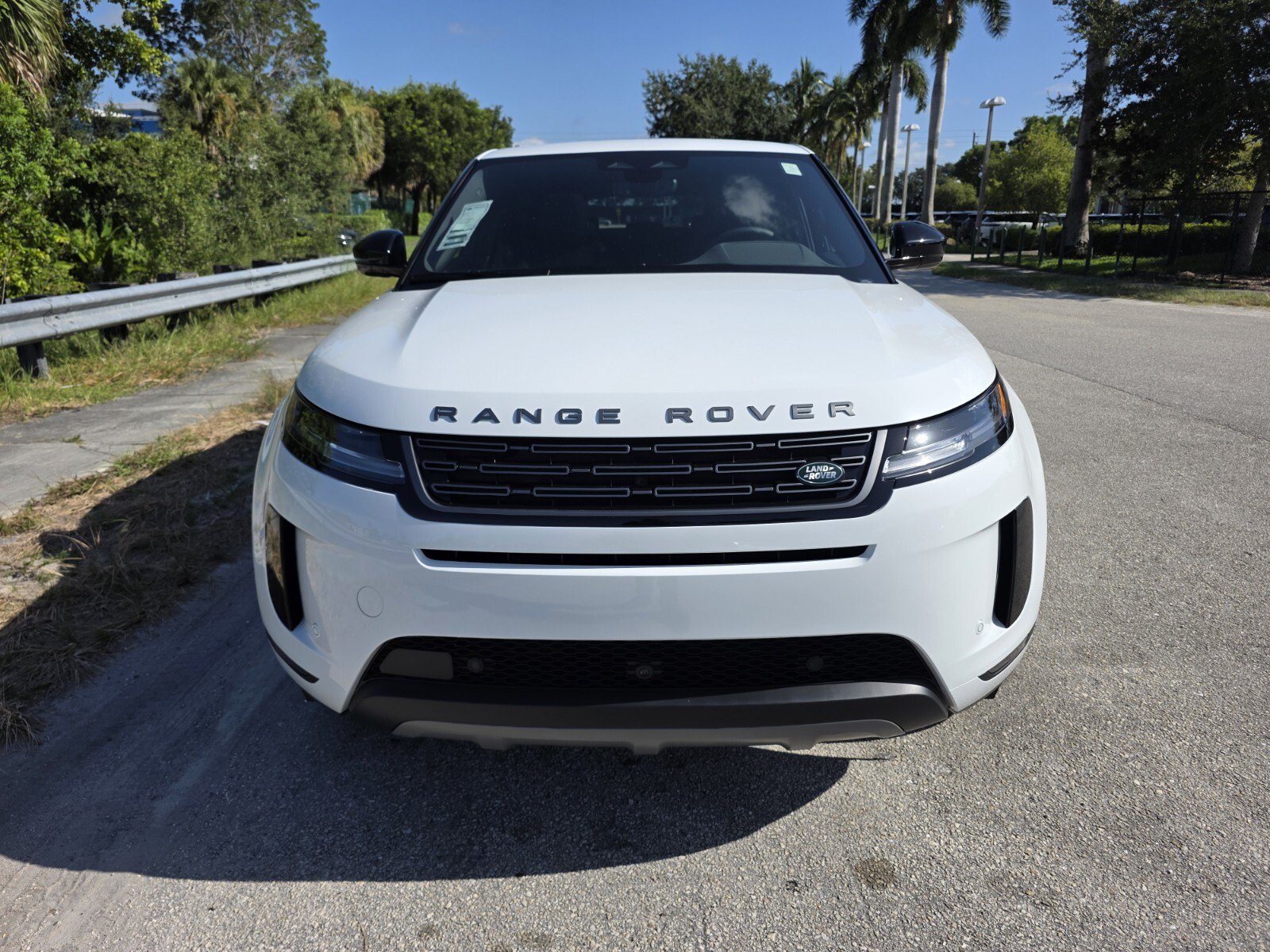 New 2026 Land Rover Range Rover Evoque S AWD/4WD image 8