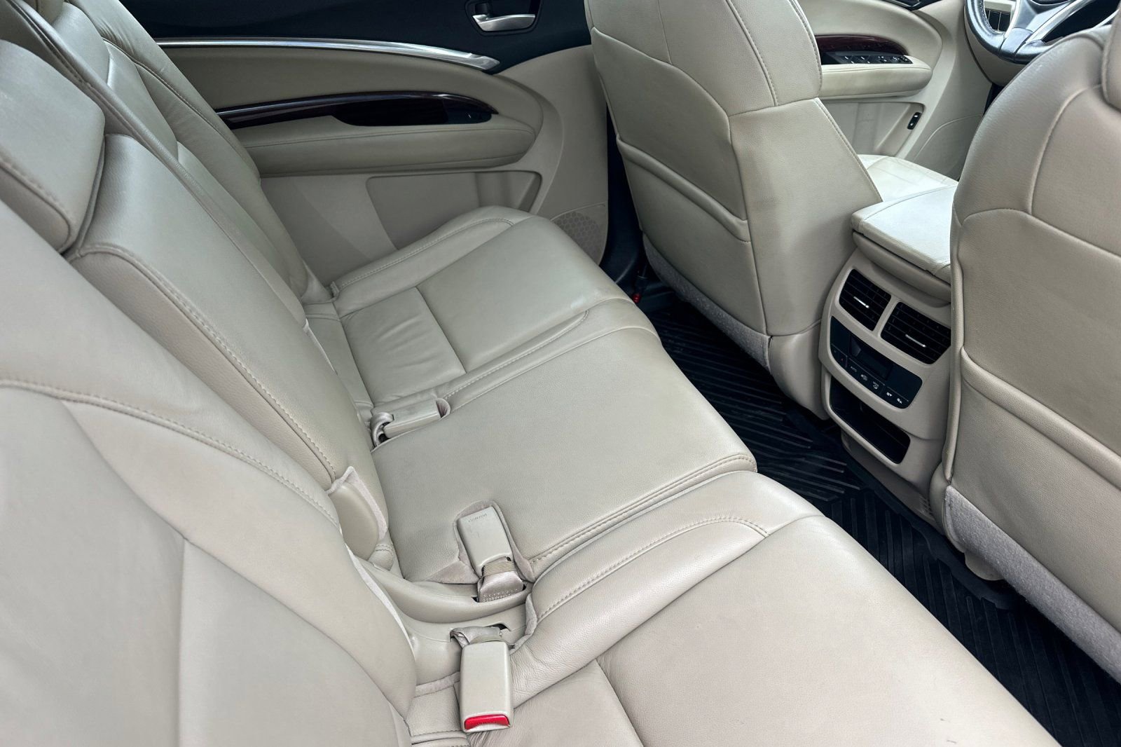 Used 2016 Acura MDX SH-AWD image 17