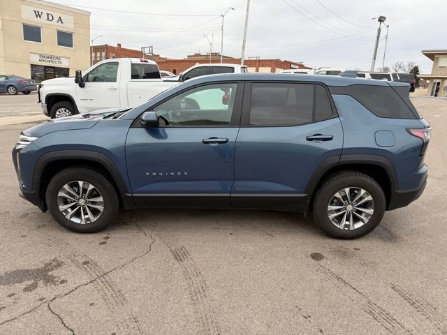 Used 2025 Chevrolet Equinox LT w/ Safety and Technology Package image 6