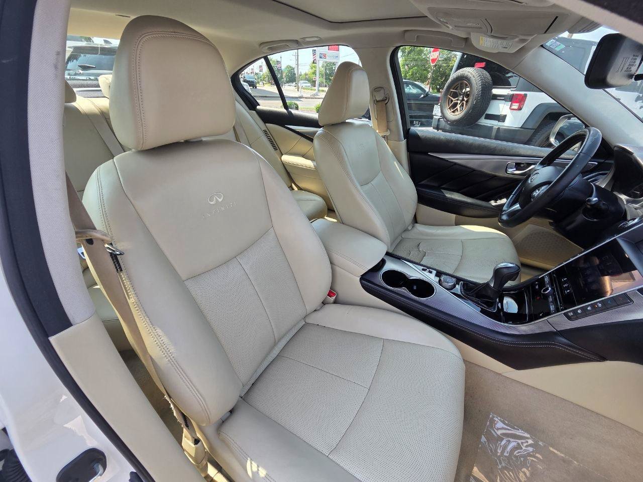 Used 2014 INFINITI Q50 Premium w/ Navigation Package AWD/4WD image 20