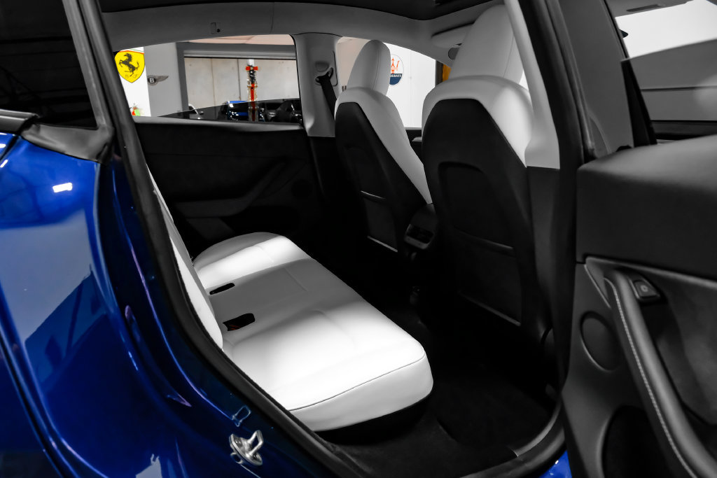Used 2023 Tesla Model Y Long Range AWD/4WD image 43