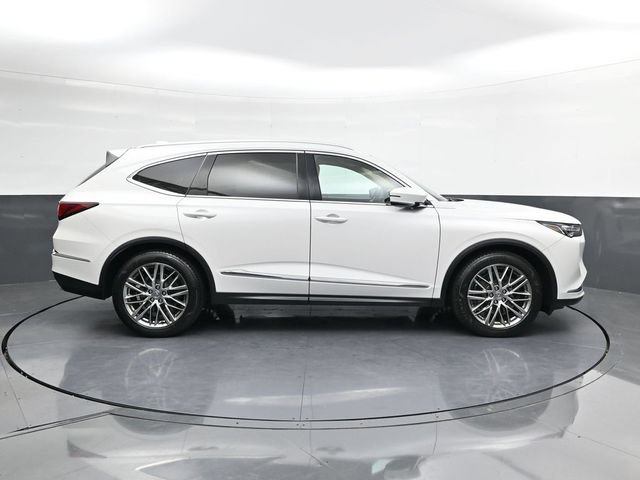 Used 2023 Acura MDX SH-AWD w/ Advance Package image 3