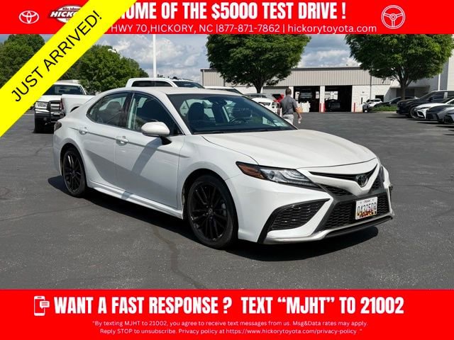 Used 2024 Toyota Camry XSE FWD image 1