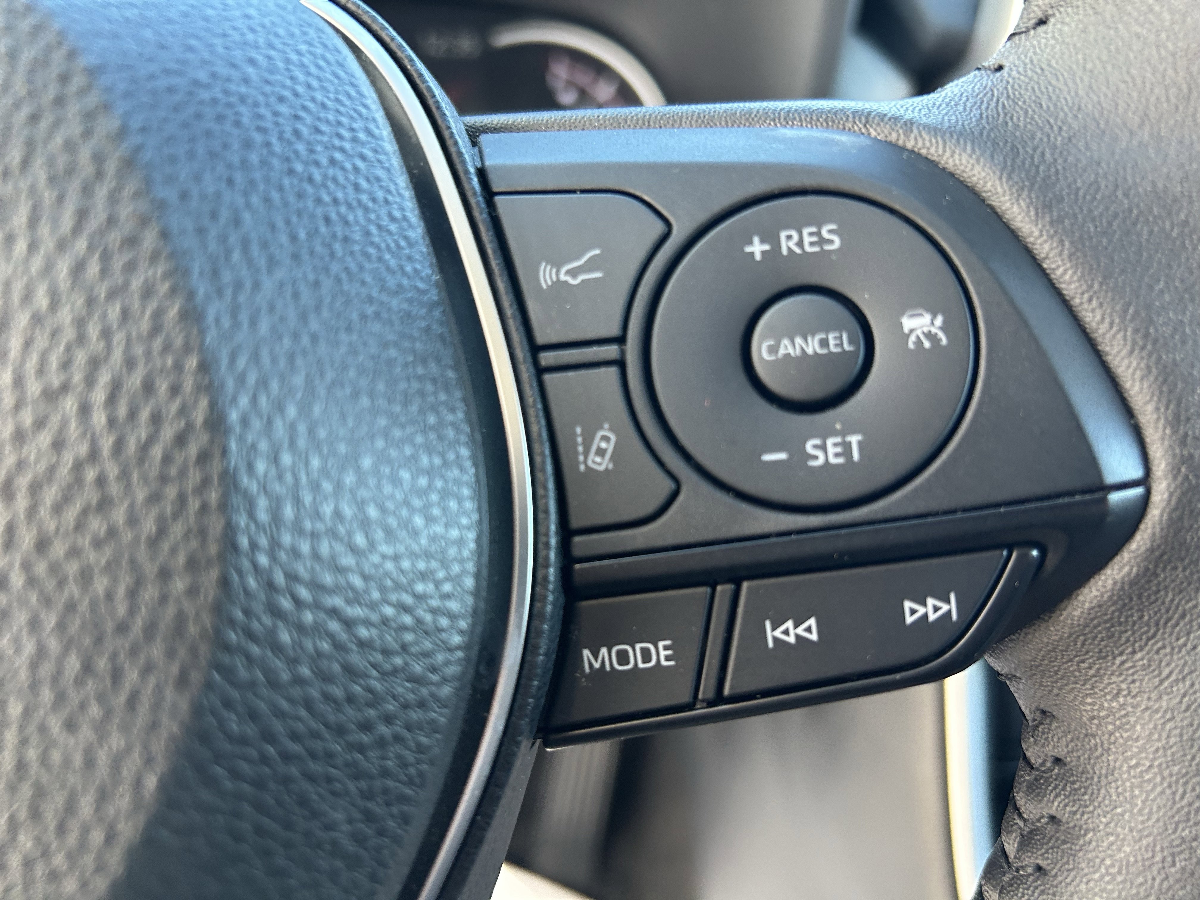 Certified 2024 Toyota RAV4 XLE w/ Convenience Package image 28