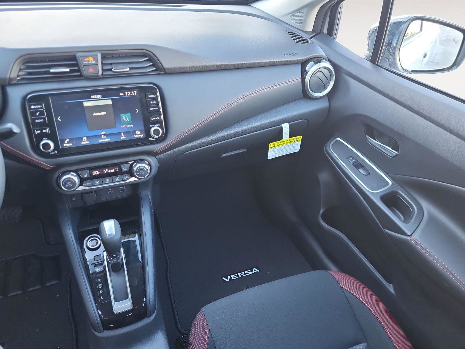 New 2025 Nissan Versa SR w/ Trunk Package image 12