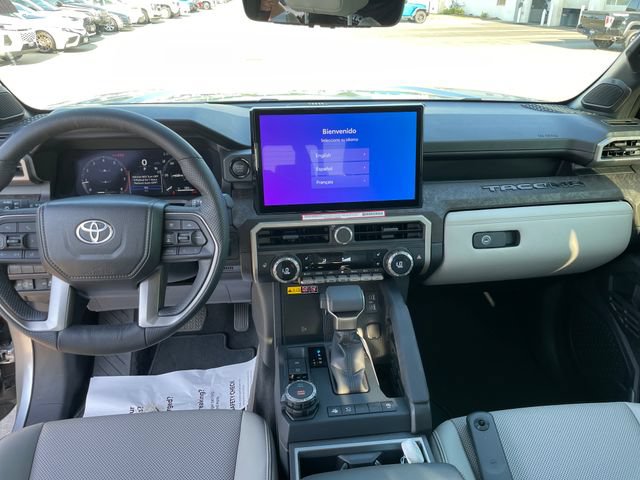 Used 2024 Toyota Tacoma Limited w/ Limited Package (LT) AWD/4WD image 22