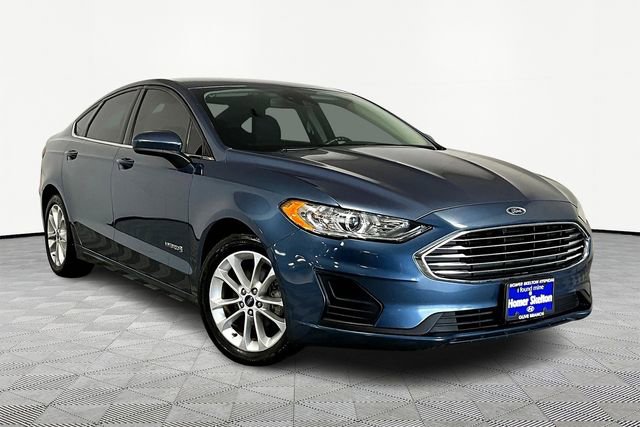 Used 2019 Ford Fusion SE
