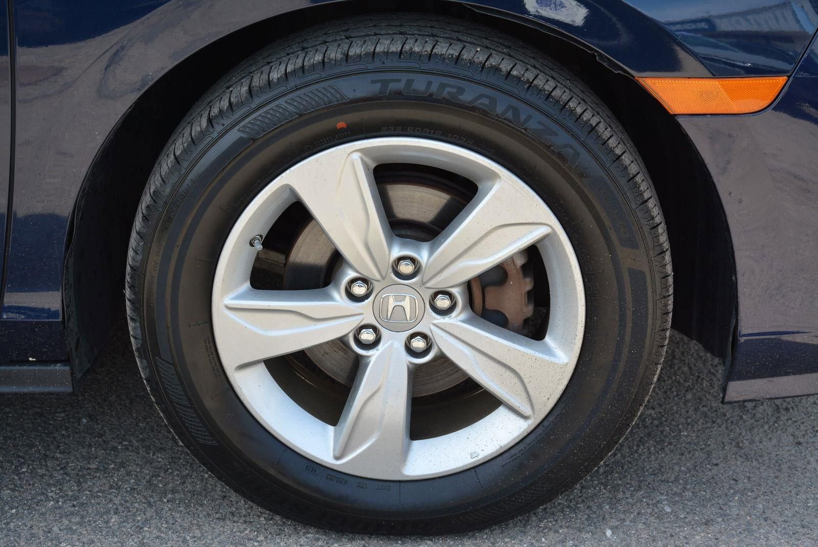 Used 2019 Honda Odyssey EX image 32