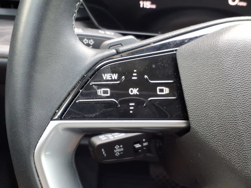 Used 2025 Audi Q5 Premium w/ Convenience Package AWD/4WD image 29