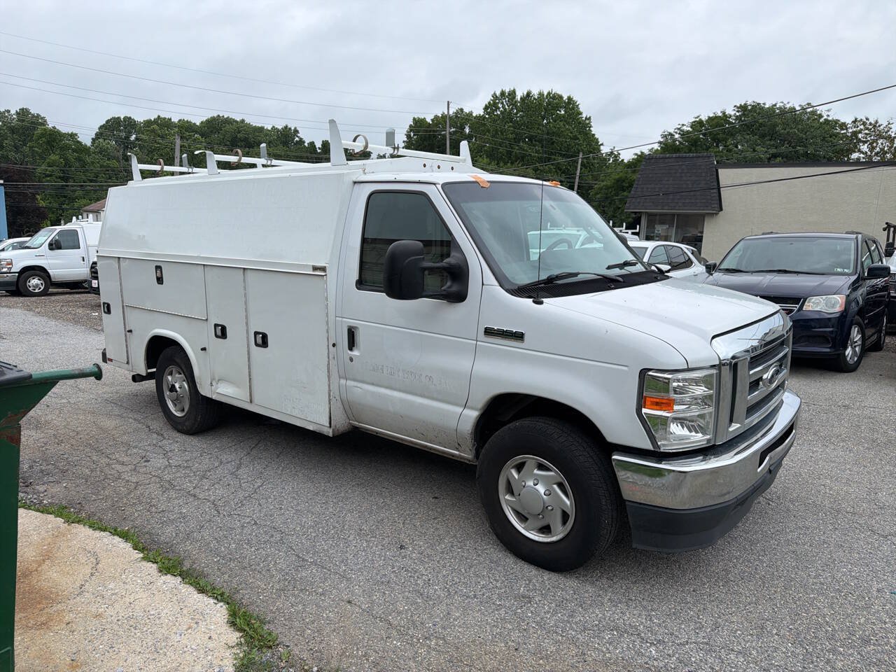 Used 2021 Ford E-350 and Econoline 350 Super Duty w/ Power Windows & Locks Group RWD image 15