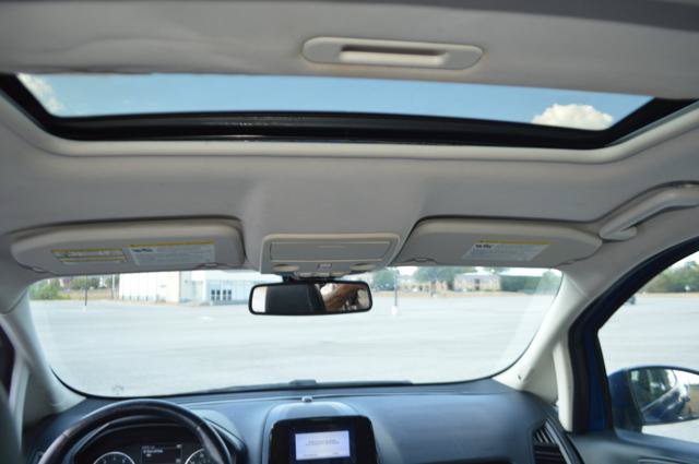 Used 2019 Ford EcoSport Titanium FWD image 16