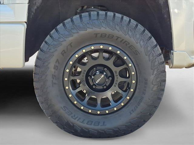 Used 2014 Chevrolet Silverado 1500 High Country w/ High Country Premium Package AWD/4WD image 24