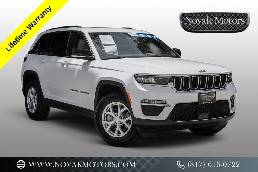 Used 2023 Jeep Grand Cherokee Limited RWD image 1