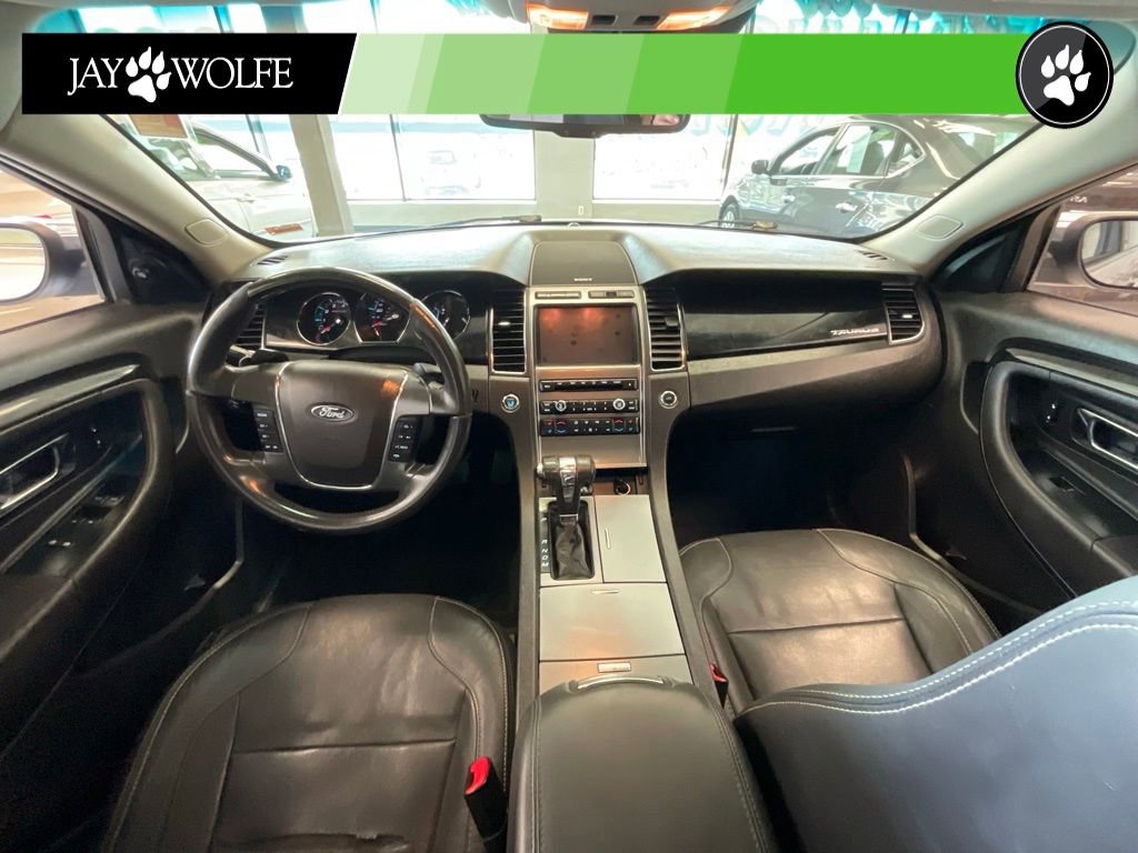 Used 2010 Ford Taurus Limited image 8