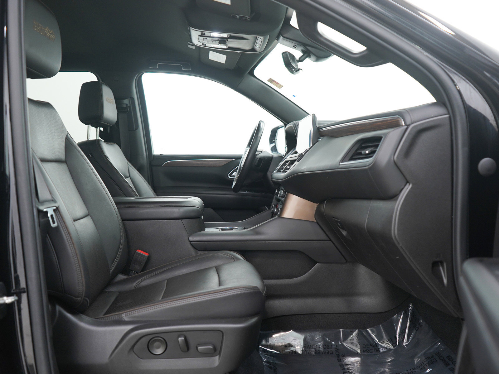 Used 2021 Chevrolet Suburban High Country image 12