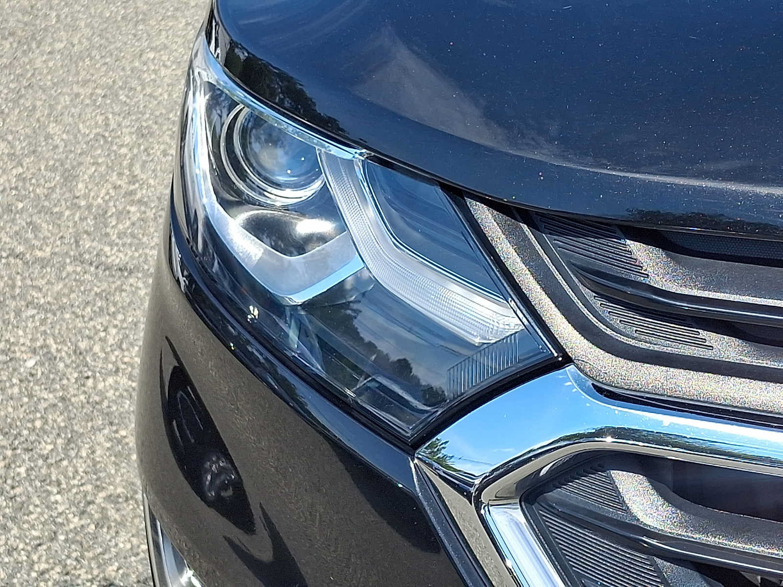 Certified 2019 Chevrolet Equinox LT AWD/4WD image 9