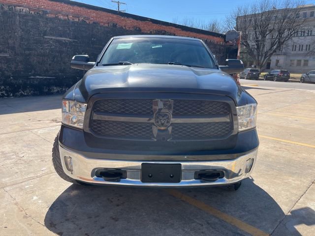 Used 2018 RAM 1500 SLT image 3