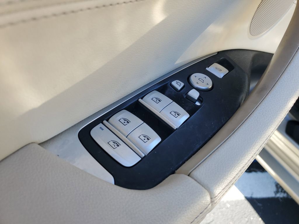 Used 2020 BMW X4 M40i w/ Premium Package image 26