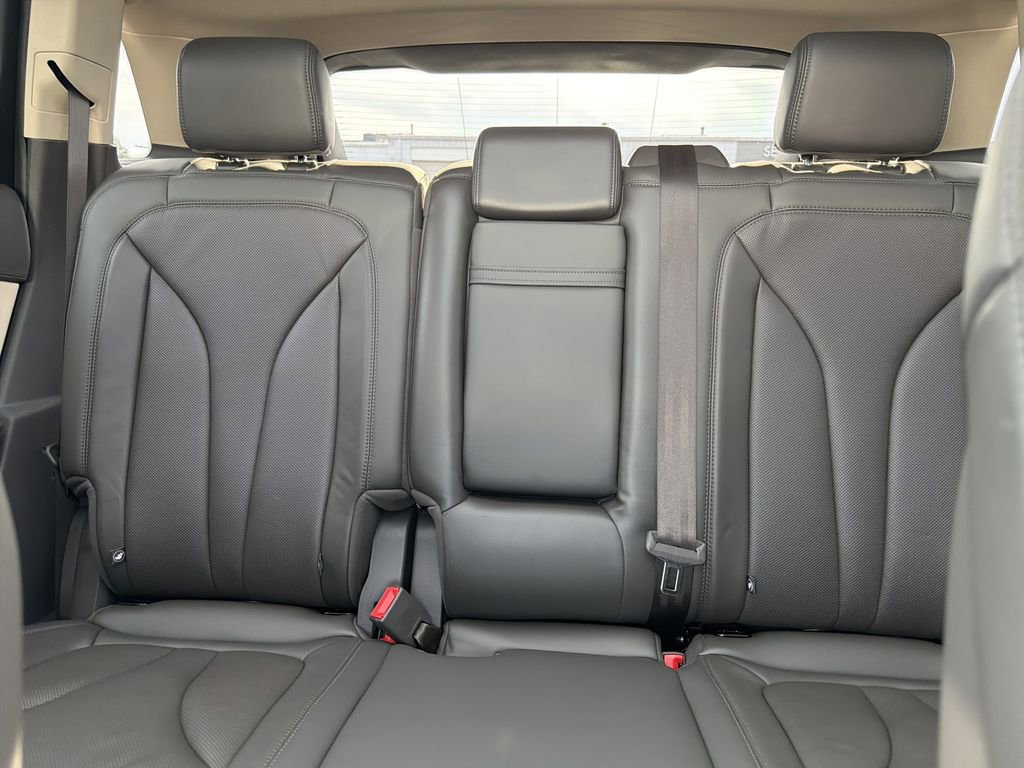 Used 2020 Lincoln Nautilus Reserve image 16