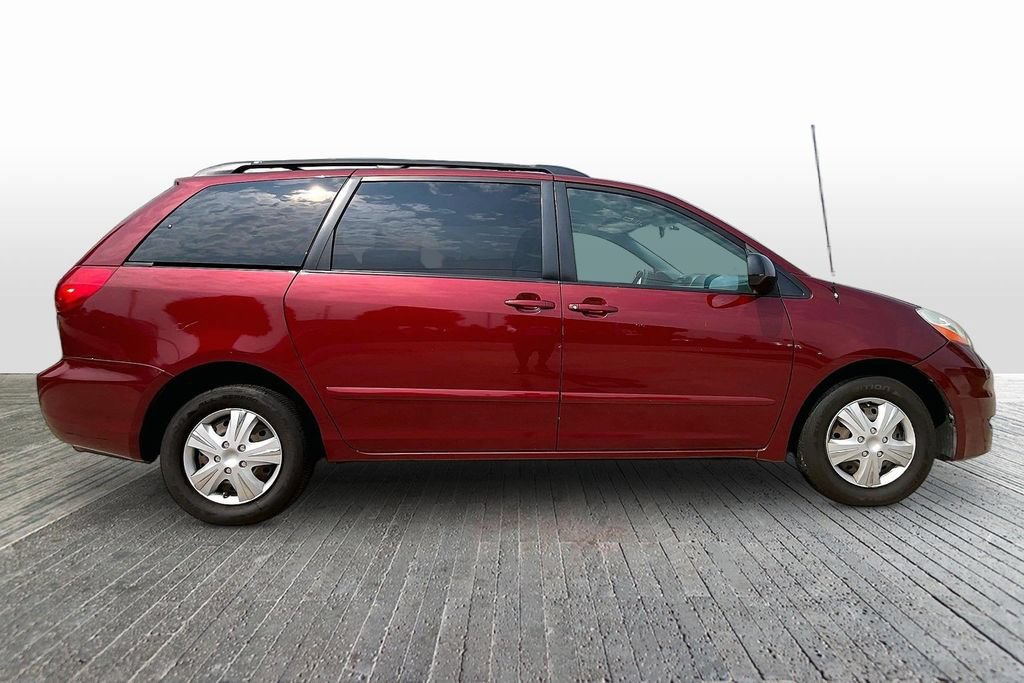 Used 2008 Toyota Sienna LE FWD image 8